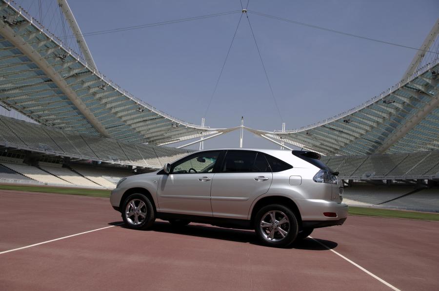  Lexus RX400h 2006 года  (фото 248 из 272)